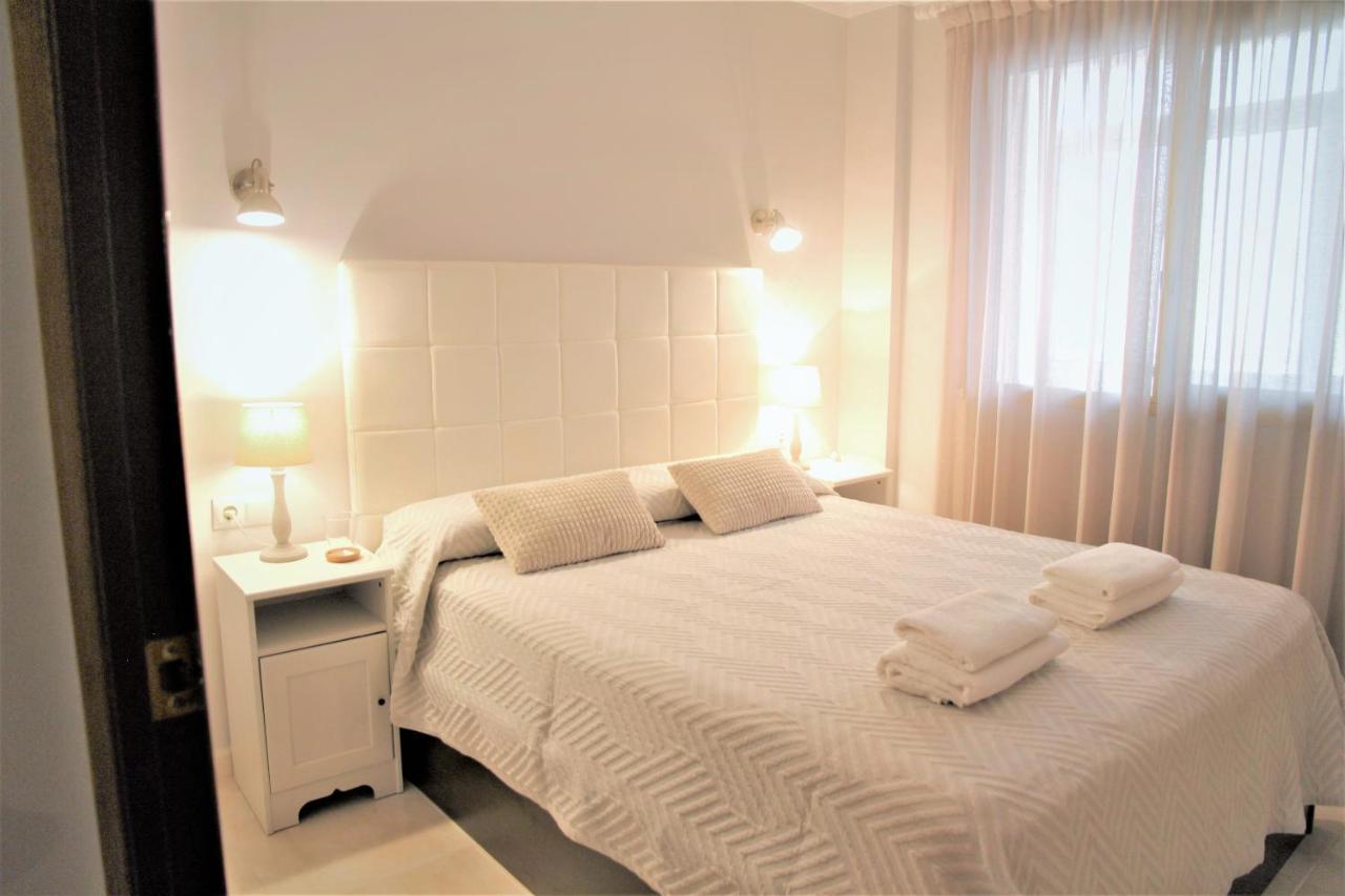 La Perla Apartment, Paradis Park, La Pineda - Atico 1ª Linea - Solarium - Wifi - Piscina 외부 사진